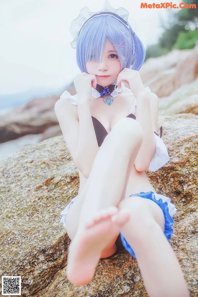 Coser @ 桜 桃 喵 Vol.036: 蕾姆 水 着 (48 photos) No.a84692