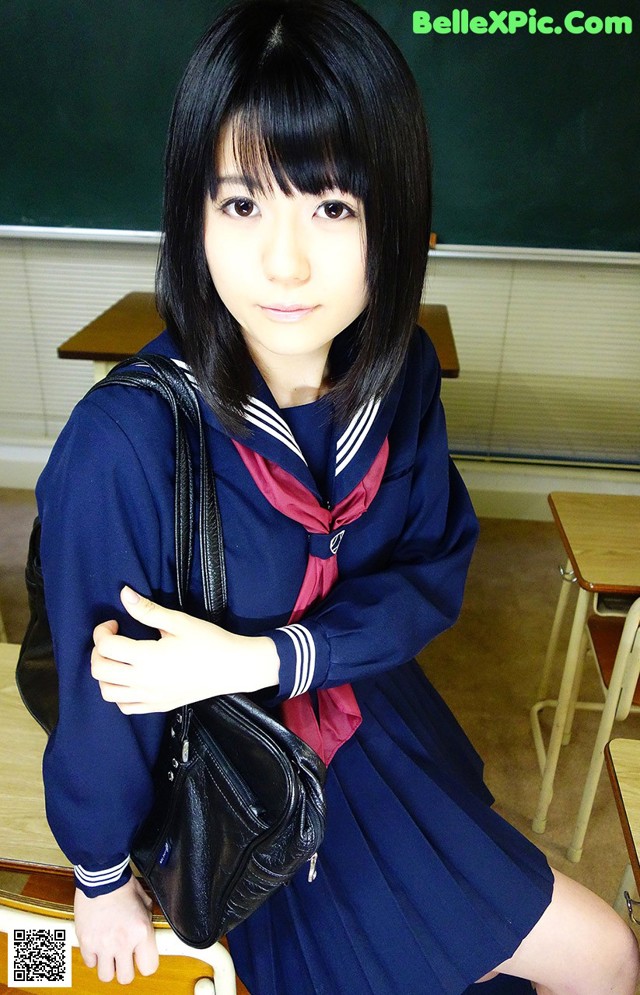 Mai Araki - Tiny Brazer Sideblond No.35dfa9